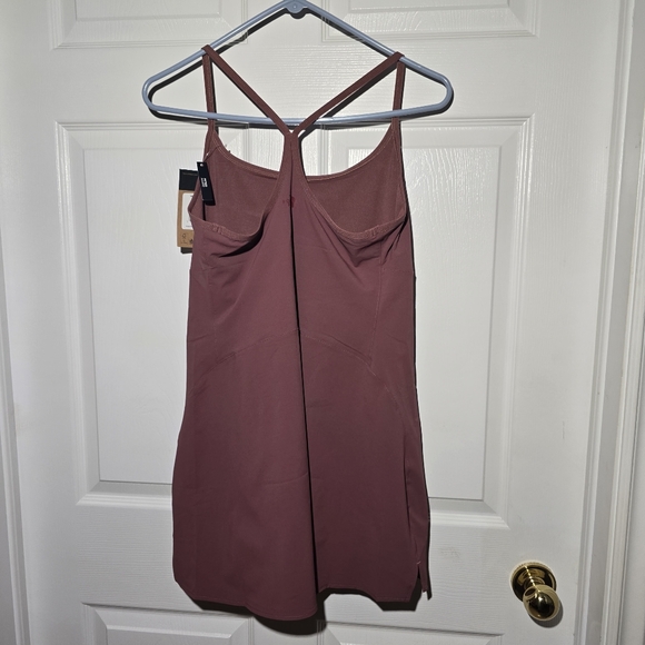 THE NORTH FACE NWT arque Hiking Dress - Picture 5 of 6